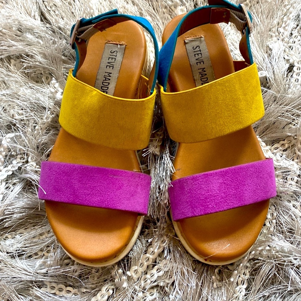 Steve Madden Wedges
